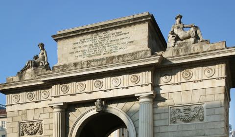Arco di Porta Garibaldi